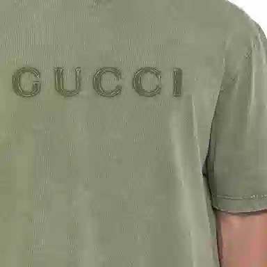 GUCCI T