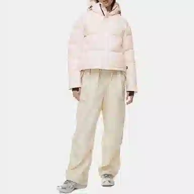 Aritzia TNA Super Puff Shorty