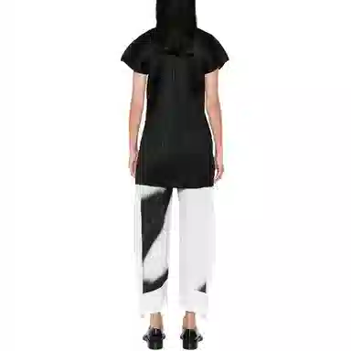 PLEATS PLEASE ISSEY MIYAKE