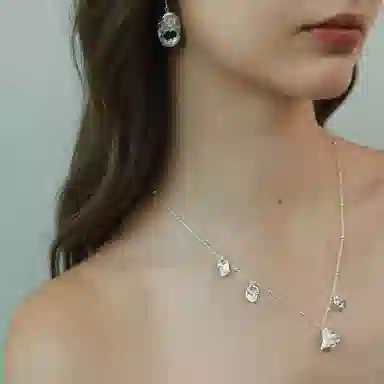 Qurioustone 925