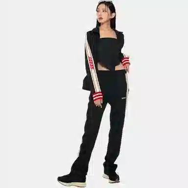 NERDY FW22 Logo Tape Jacket