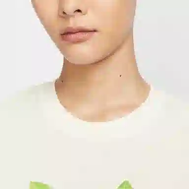 Nike SS24 T-Shirt Cream