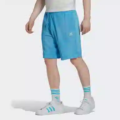 adidas originals Essentials+ Made With Nature Logo