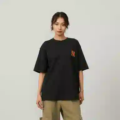 MLB MONOGRAM LOGO SS24 T