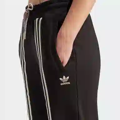 adidas originals SS23 adicolor 70s 3-Stripes Joggers