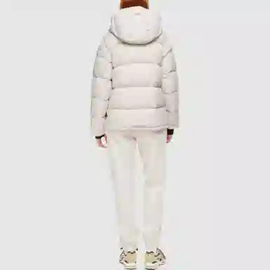 ARITZIA Super Puff cliMATTE Original 5