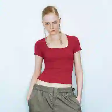 URBAN REVIVO UR T T_