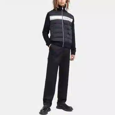 Moncler FW22 logo