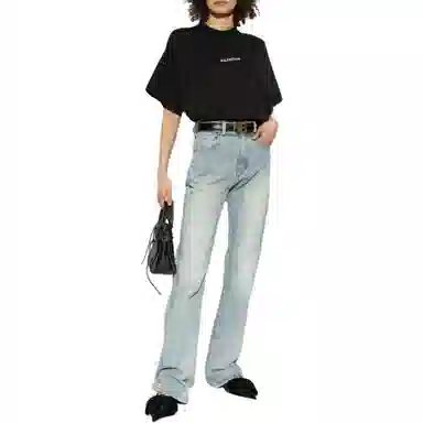 Balenciaga T