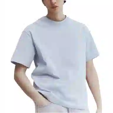 HM T