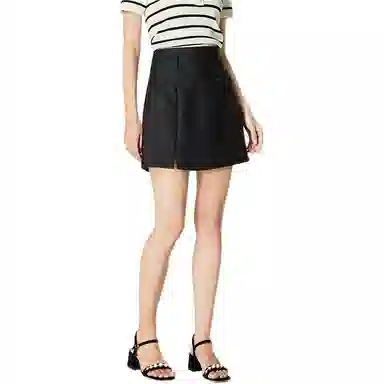 NINE WEST