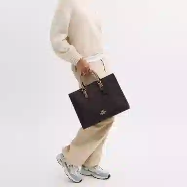 COACH Maggie 36 Logo Tote
