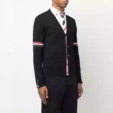 THOM BROWNE SS22 V
