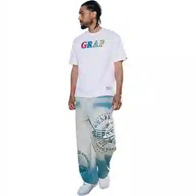 GRAF T