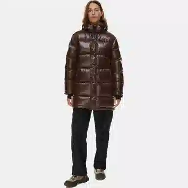ARITZIA Super Puf Hi-Gloss Mid 6