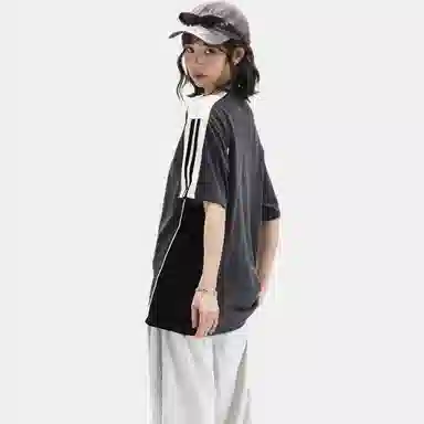 BOBBY ABLEY Retro Logo Striped Tee