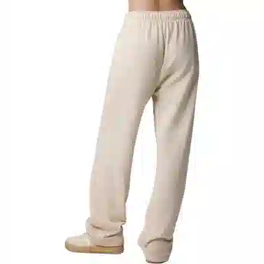 Alo Yoga JISOO Series