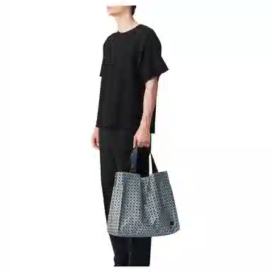 ISSEY MIYAKE Cart Tote