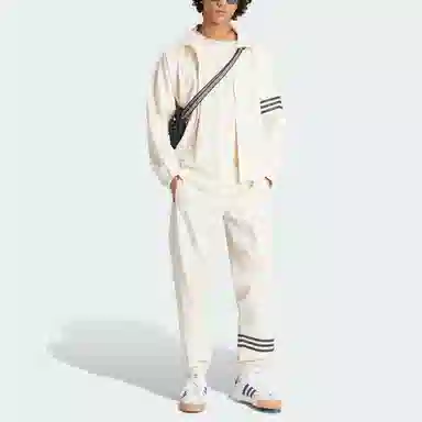 adidas originals Street Neuclassic T