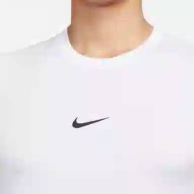 Nike Pro T