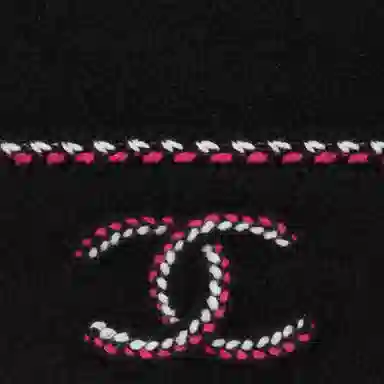 CHANEL -
