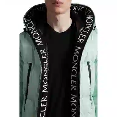 Moncler FW22 logo