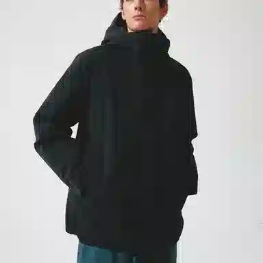 Goldwin GORE-TEX WINDSTOPPER