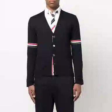 THOM BROWNE SS22 V