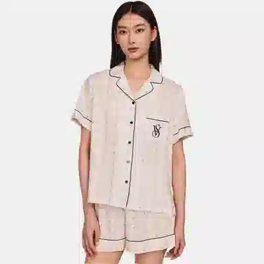 Victoria's Secret THE MIX LOGO