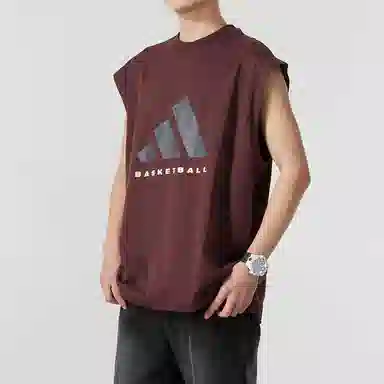 adidas BASKETBALL T