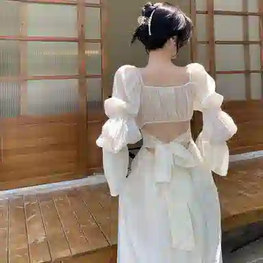 棉购 法式甜辣绑带纯色泡泡袖方领通勤高腰长袖连衣裙 女款