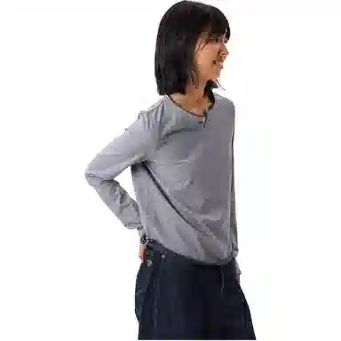 Crying Center V-Neck Colorblock Sweatshirt