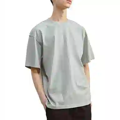 HM T
