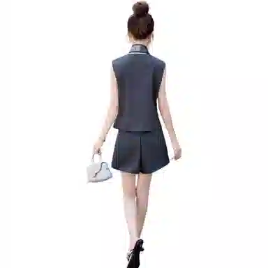 PIERRE CARDIN 2025