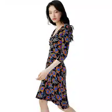 DIANE VON FURSTENBERG SS24 V