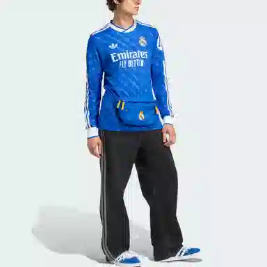 adidas originals Real Madrid 2526 Logo