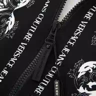 VERSACE JEANS COUTURE Logo