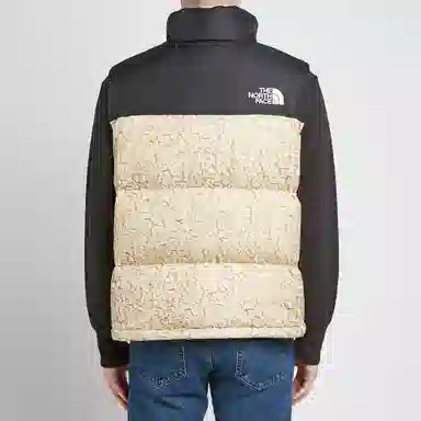 The North Face 1996 Retro Nuptse Vest White Sherpa