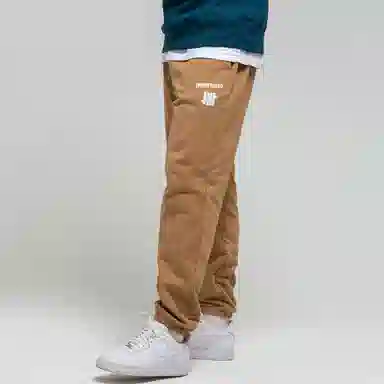 UNDEFEATED Logo Jogger Pants
