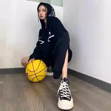 SMFK x NBA Lakers