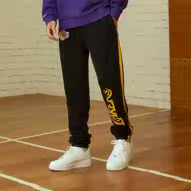 Mitchell Ness x NBA logo