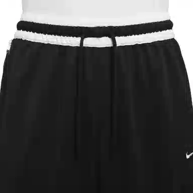 Nike Dri-Fit DNA 2
