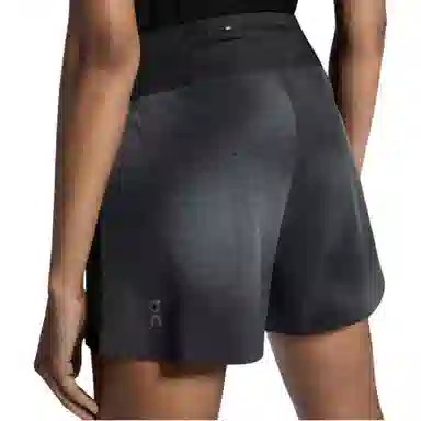 On Running Shorts Lumos