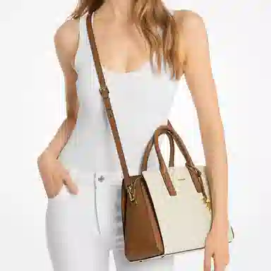 MICHAEL KORS MK Laila Logo