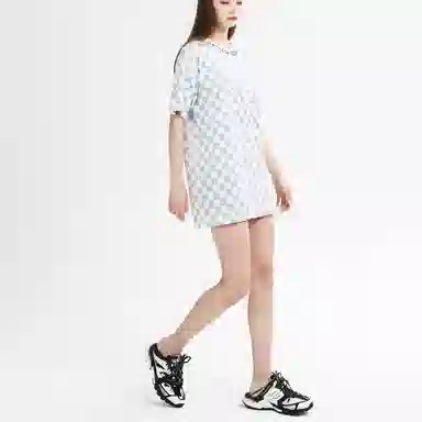 Valeria Obbaco VO LogoT