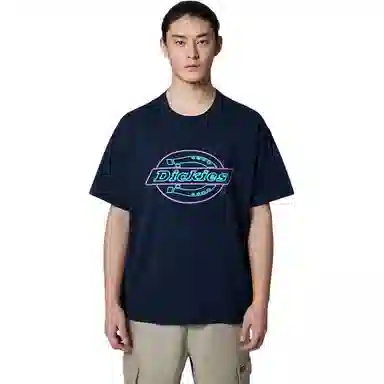 Dickies LOGOT