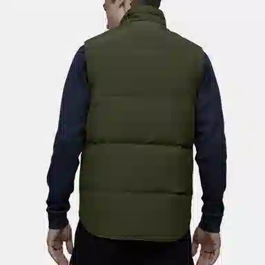 Canada Goose Garson logo