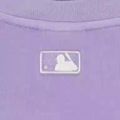 MLB T