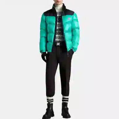 Moncler FW22 Peuplier Logo