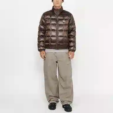 Stussy FW24 MIDWEIGHT PUFFER logo